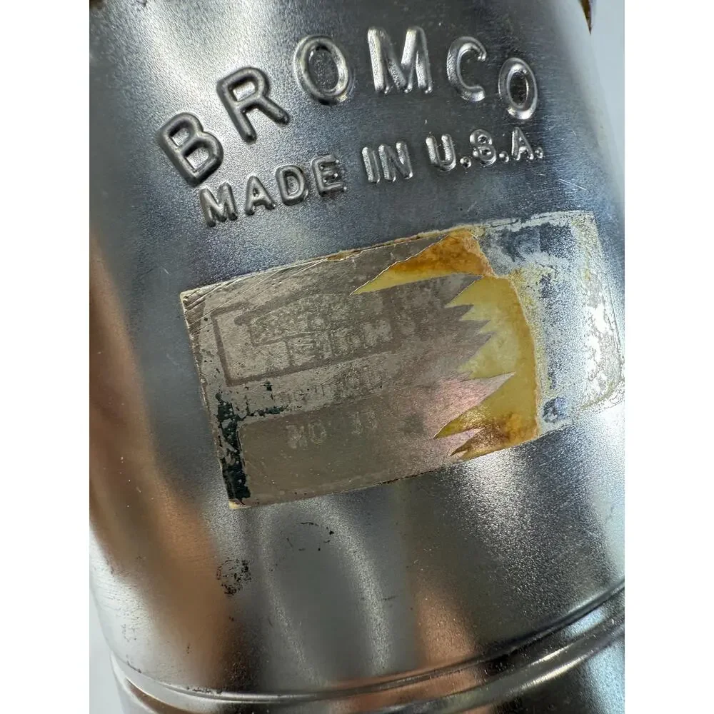 Vintage BROMCO Tin Flour Sifter, Made in USA, Squeeze Handle Kitchen Tool
